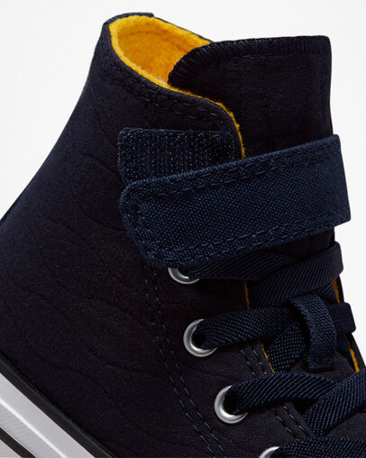 Chuck Taylor All Star Easy-On Quilted Jacquard Obsidian/Yellow/White, Detail Angle View