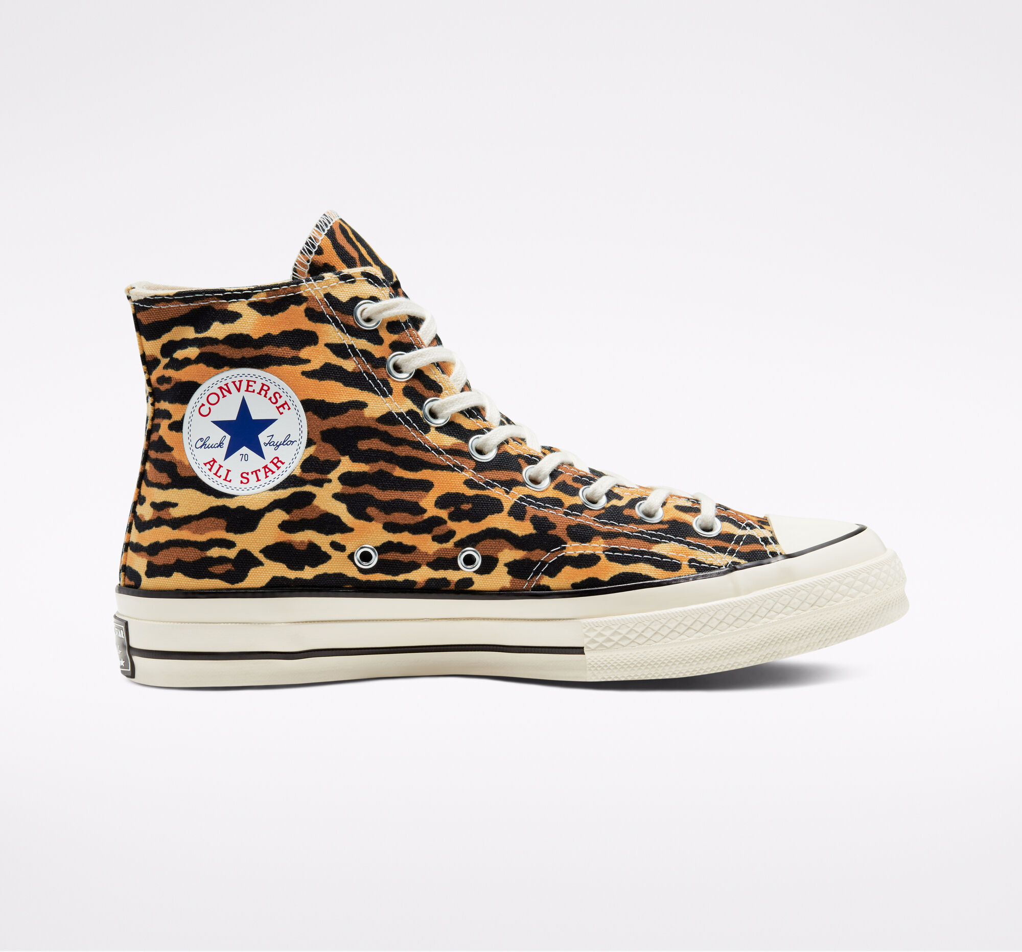 INVINCIBLE x Wacko Maria Chuck 70 