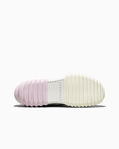 Wave Motion Trainer Two-Tone Vintage White/New Found Bloom, Outsole View