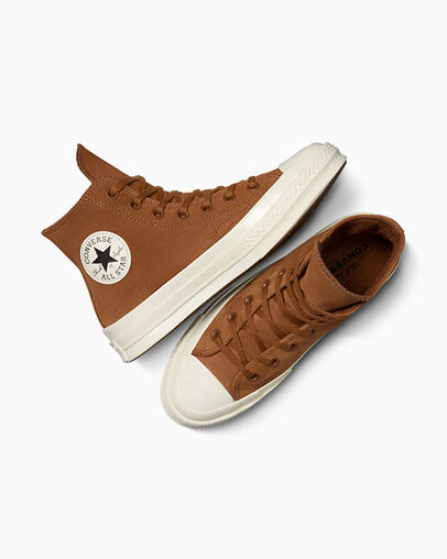 Chuck 70 Colorful Suede Tostado c&aacute;lido/Garza/Negro, Angled View
