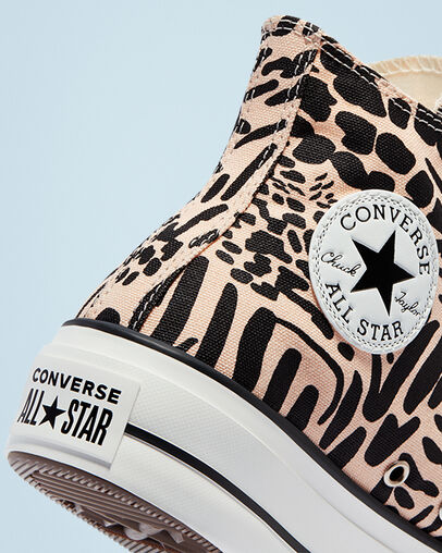 Animal Print Platform Chuck Taylor All Star Crimson Tint/Egret/Schwarz, Detail Angle View
