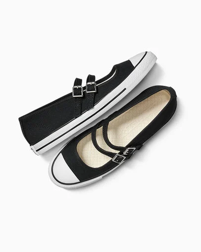 Chuck Taylor All Star Dainty Mary Jane Black/Egret/Black, Angled View