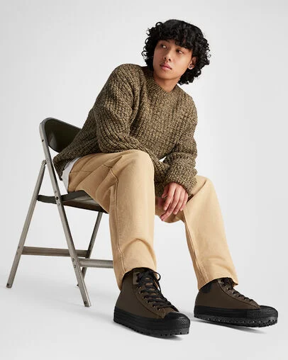 Chuck Taylor All Star City Trek Waterproof Leather Grounded/Total Eclipse/Black, On Foot Shot 2