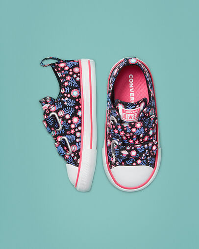 Chuck Taylor All Star Easy-On Ditsy Floral Black/Bold Pink, Top and Side View