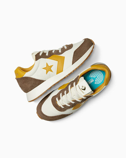 Converse Omega Trainer Egret/Grounded/Sunny Angle, Angled View