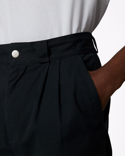 Double Pleat Chino Pant Converse Black, Detail View