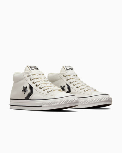 Star Player 76 Vintage White/Black/Egret, Top and Side View