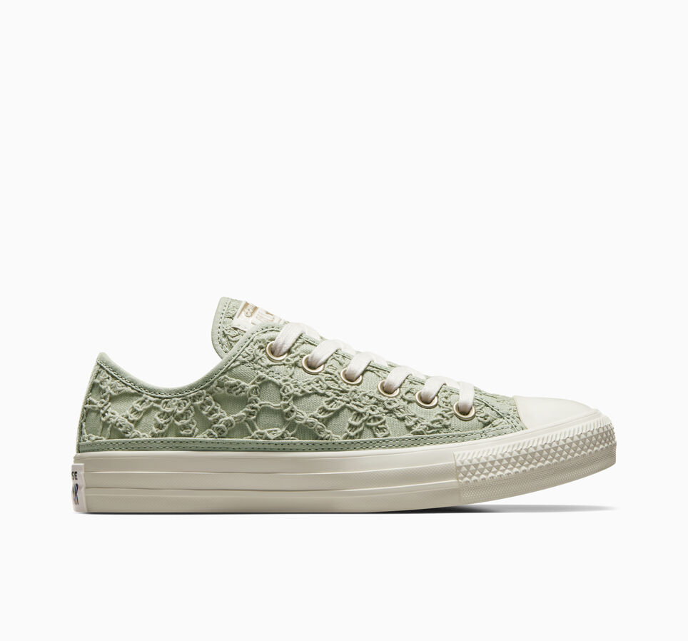 Chuck Taylor All Star Daisy Cord - A06226C