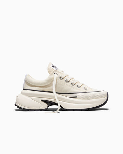 Run Star Crush Egret/Egret/Black, Outer Side View