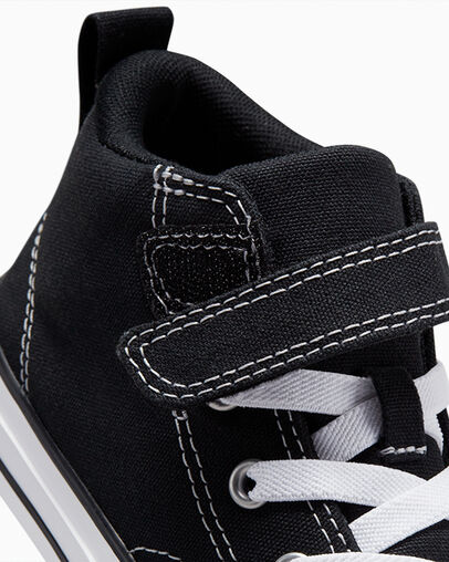 Chuck Taylor All Star Malden Street Canvas Easy-On Black/Black/White, Detail Angle View
