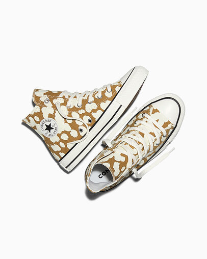 Chuck Taylor All Star Deer Honey Stick/Vintage White, Angled View