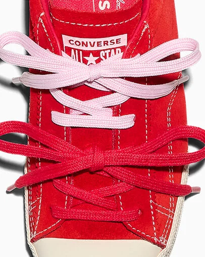 Chuck Taylor Lo Red/New Found Bloom Pink/Egret, Detail Angle View