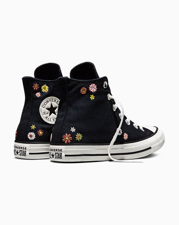 Chuck Taylor All Star Embroidered Florals