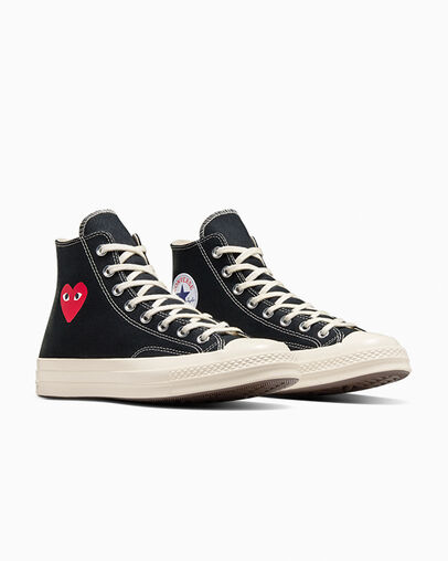 PLAY Comme des Garçons Single Heart Chuck 70 Black/Red/Egret, Top and Side View