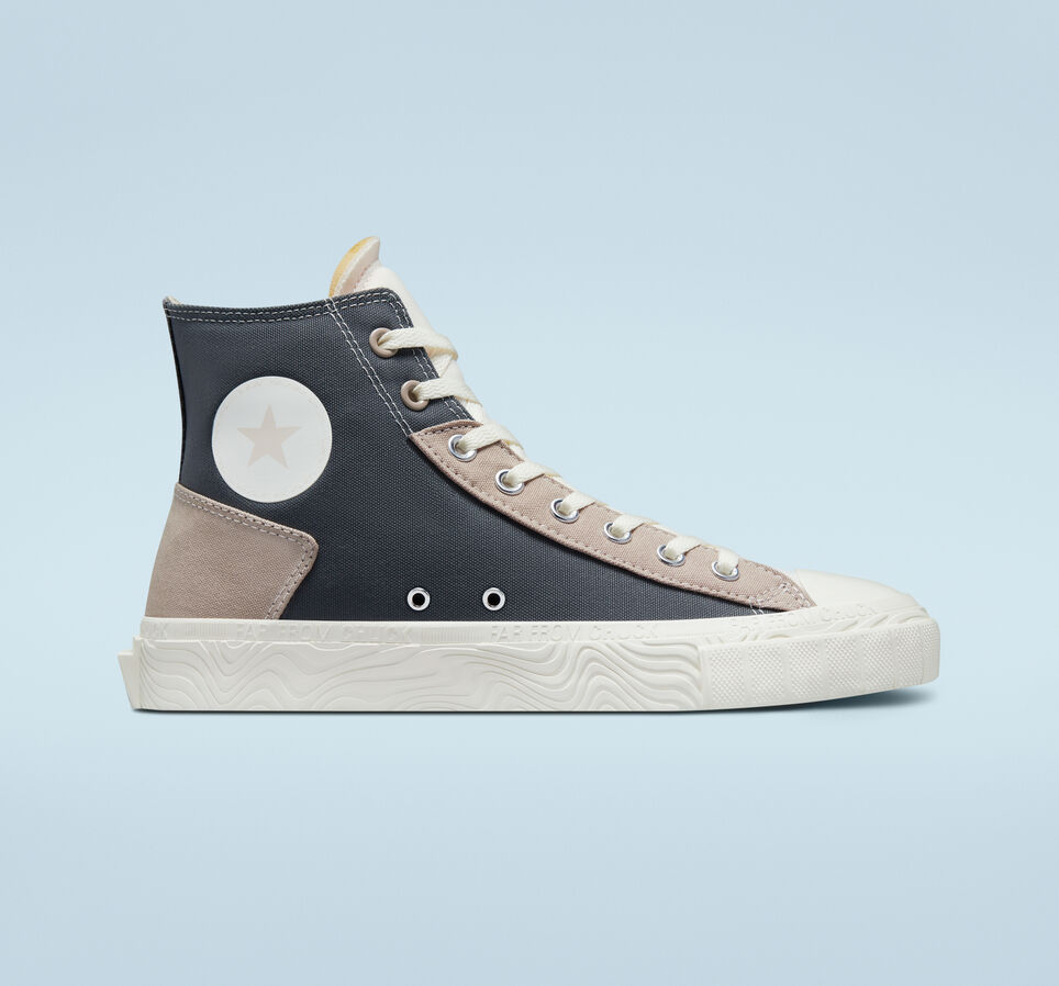 Chuck Taylor Alt Star