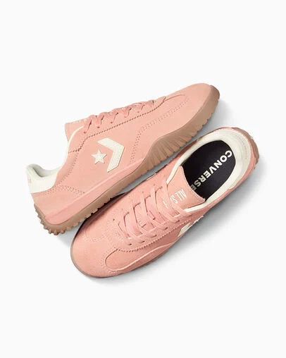 Run Star Trainer Flamingo Fade/Egret, Angled View