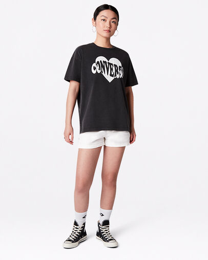 Vintage Wash Heart Oversized T-Shirt Converse Black, Full Body View