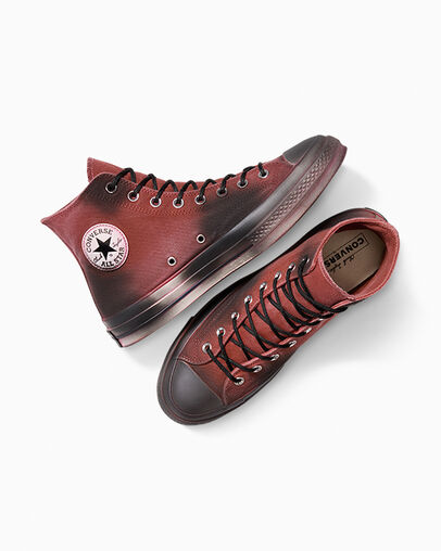 Chuck 70 Canvas Spray Paint Maroon Dirt Dye, Angled View