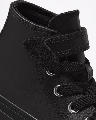 Chuck Taylor All Star Easy-On Elevated Leather Black/Black/Black, Detail Angle View