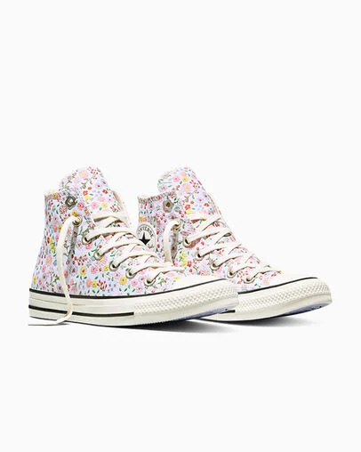 Chuck Taylor All Star Floral Accent Egret/Egret/Cherry Balm, Top and Side View