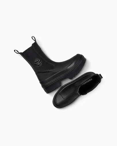 Chuck Taylor All Star Lugged Heel Chelsea Boot Black/Black/Black, Angled View