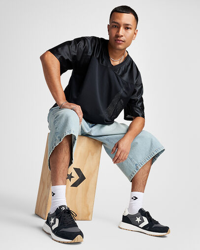 Omni Trainer Black/Dark Matter, On Foot Shot 2