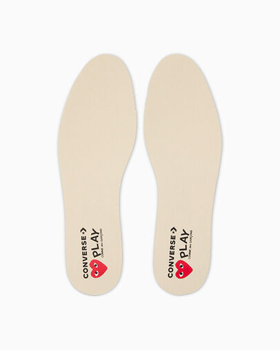 Converse x Comme des Gar&ccedil;ons PLAY Chuck 70 Multi Heart Nero/High Risk Red/Egret, On Foot Shot 1