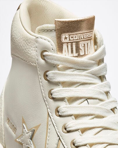 Pro Leather Metallic Shimmer Egret/Light Gold/Egret, Detail Angle View