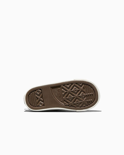 Chuck Taylor All Star Easy-On Valentine&rsquo;s Day Vintage White/New Found Bloom Pink/Black, Outsole View