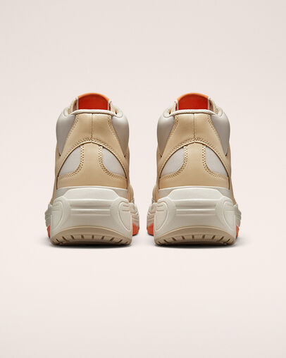 Weapon CX Egret/Light Twine/Wild Mango, Heel View