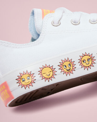 Chuck Taylor All Star Sun Graphic White/Chambray Blue/Pink Gaze, Detail Angle View