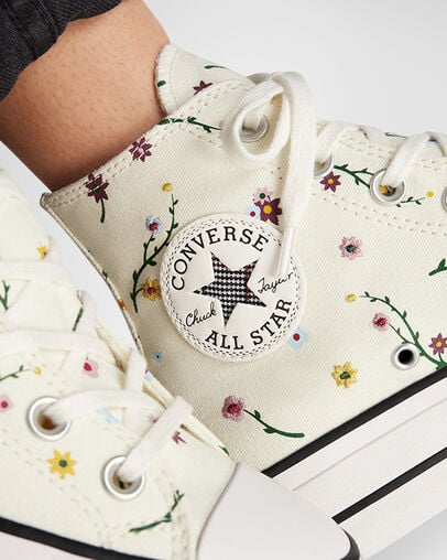 Chuck Taylor All Star Lift Platform Floral Embroidery Egret/Vintage White/Black, Reflective View