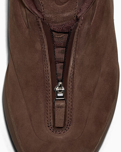 SHAI 001 Lux Truffle, On Foot Shot 1