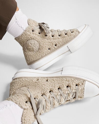 Chuck Taylor All Star Lift Platform Sherpa Beach Stone/Beach Stone/White, Reflective View