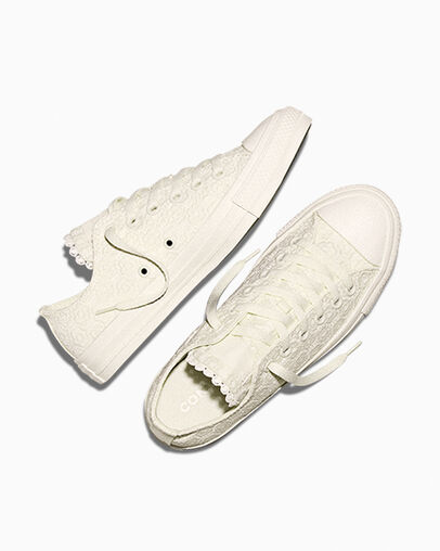 Converse Chuck Taylor All Star Crochet Florals Egret/Vintage White/Egret, Angled View
