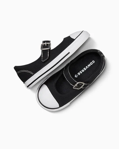 Chuck Taylor All Star Dainty Mary Jane Black/White/Black, Angled View