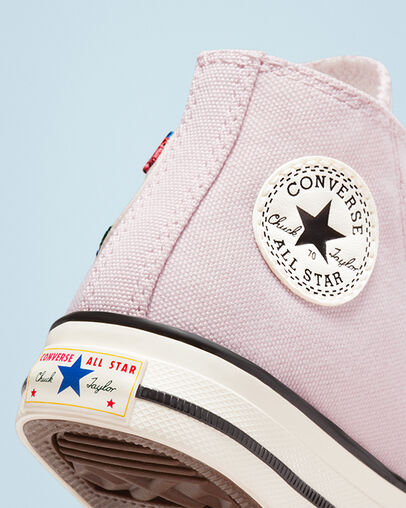 Chuck 70 Easy-On Happy Patch Barely Rose/Black/Egret, Detail Angle View