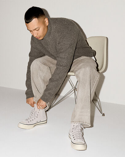 Chuck 70 Suede Barely Grey/Barely Grey/Egret, On Foot Shot 1