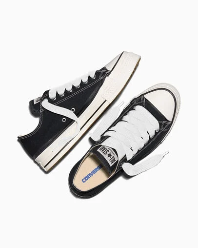 Chuck Taylor Throwback Black/Vintage White/Black, Angled View