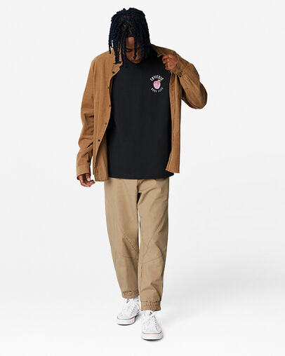 Book Club Graphic T-Shirt Black, Full Body View