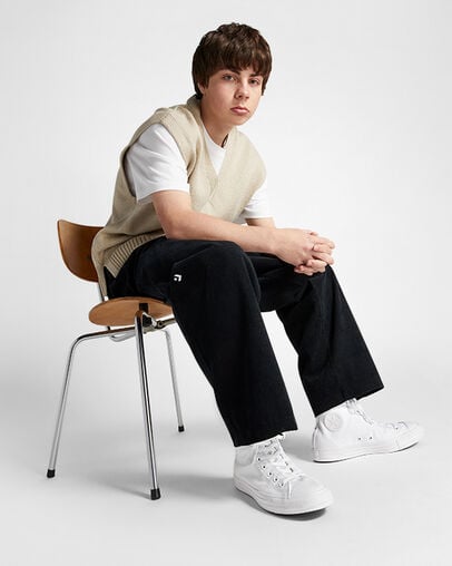 Chuck Taylor All Star White Monochrome, On Foot Shot 2