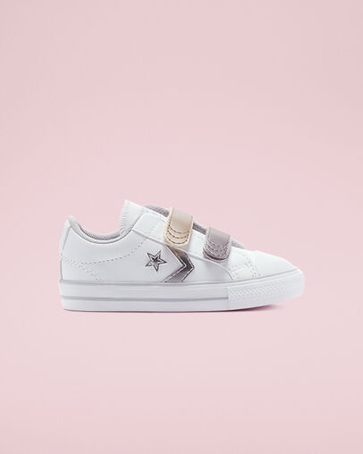 Metallic Leather Easy-On Star Player Blanc/Gravier/M&eacute;tallique, Outer Side View