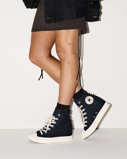 Chuck Taylor All Star Wedge Platform Spikes Black/Egret/Brown, On Foot Shot 2