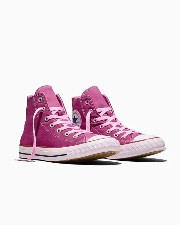 Chuck Taylor All Star Dip Dye Wide Width Sporty Berry Dyed