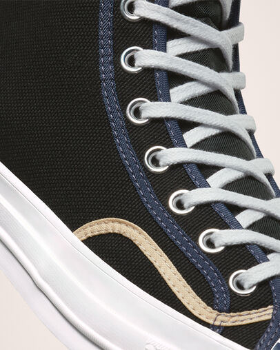 Chuck 70 Varsity Hybrid Texture Black/Steel/White, Detail Angle View