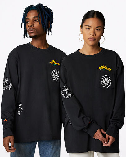 Stay Smiling Vintage Graphic Crew Neck T-Shirt Converse Black, Front View