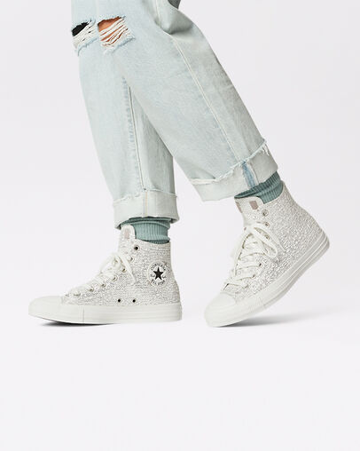 Chuck Taylor All Star Metallic Shimmer Vintage White/Silver, On Foot Shot 1