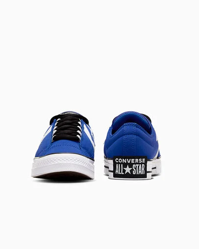 Star Player 76 Puff Bleu/Blanc/Noir, Heel View