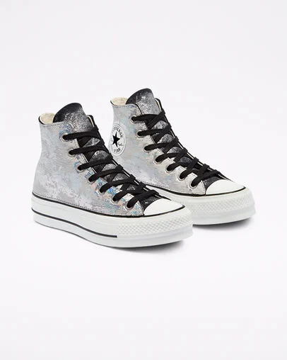 Chuck Taylor All Star Lift LTD Serpent m&eacute;tal argent&eacute;, Angled View