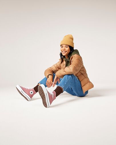 Chuck Taylor All Star Lift Platform Seasonal Color Saddle/Black/White, Detail Angle View